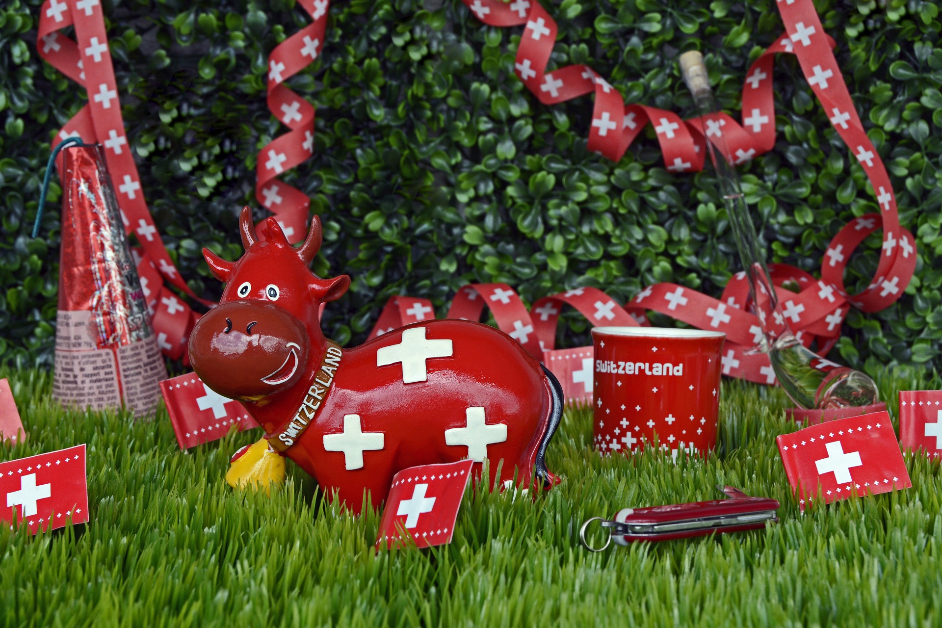 Switzerland flag paraphernalia